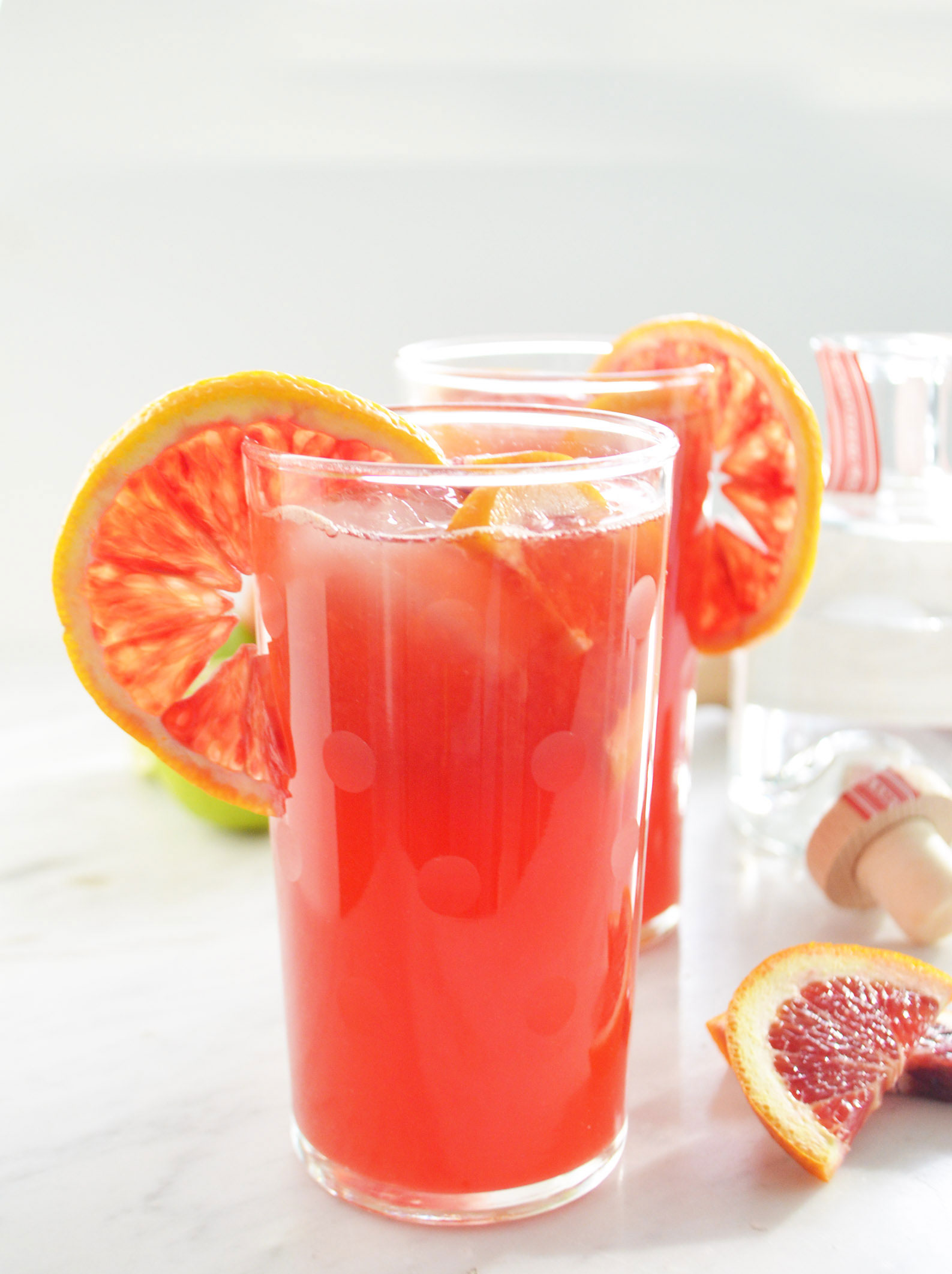 blood orange gin & tonic recipe - phoebe's pure food